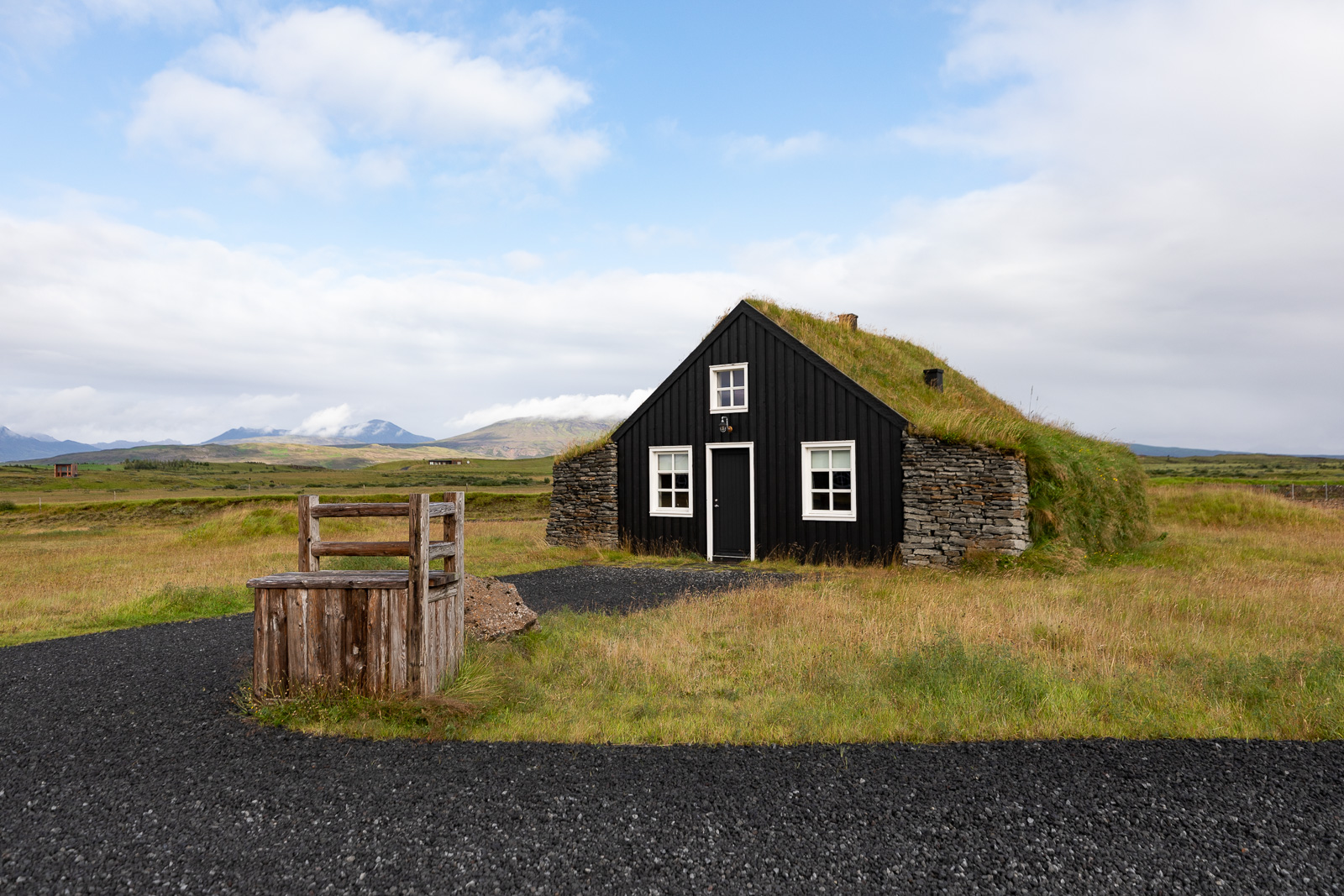 torfhús retreat